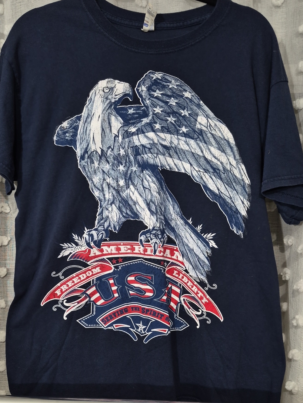 Men's Navy American Eagle Graphic T-Shirt - Patriotic USA Design